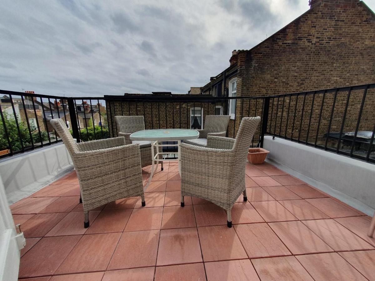 63B Willesden Lane Two Bed Apartment Londra Esterno foto